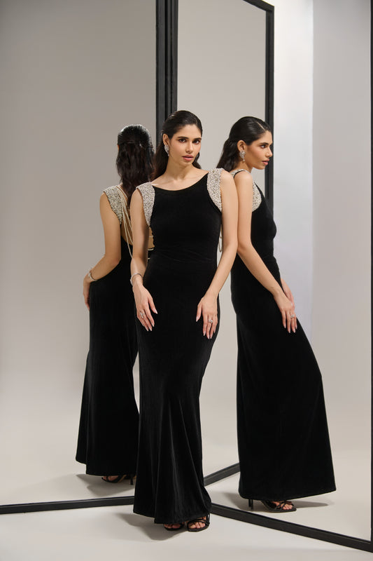 Black pearl Gown