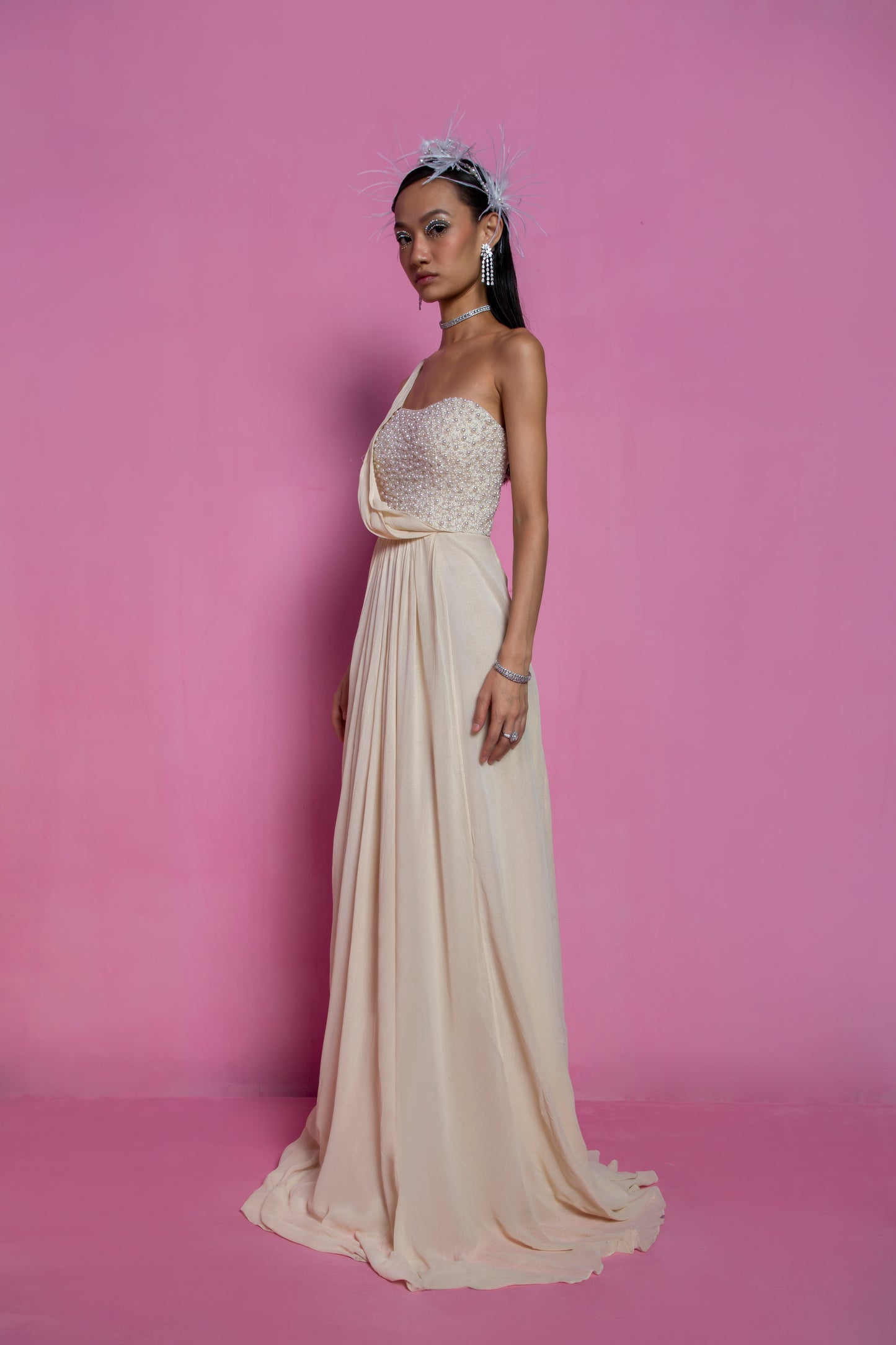 Off-White Lumière Saree Gown